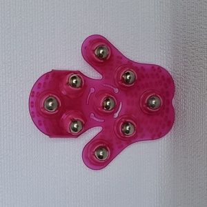 Samyo Palm Shaped Massage Glove Body Massager Metal Roller Ball